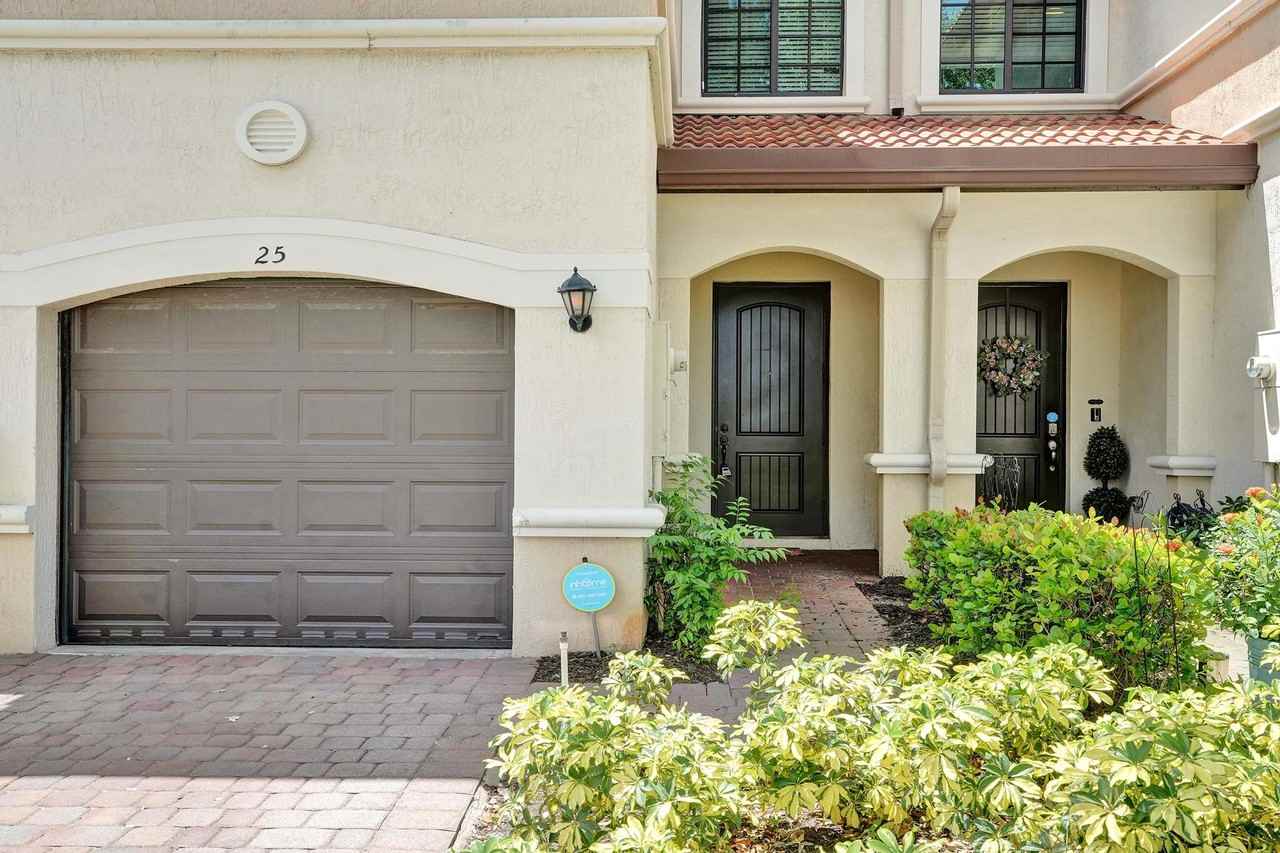 4208 N Dixie Hwy #25 - Photo 4 of 35