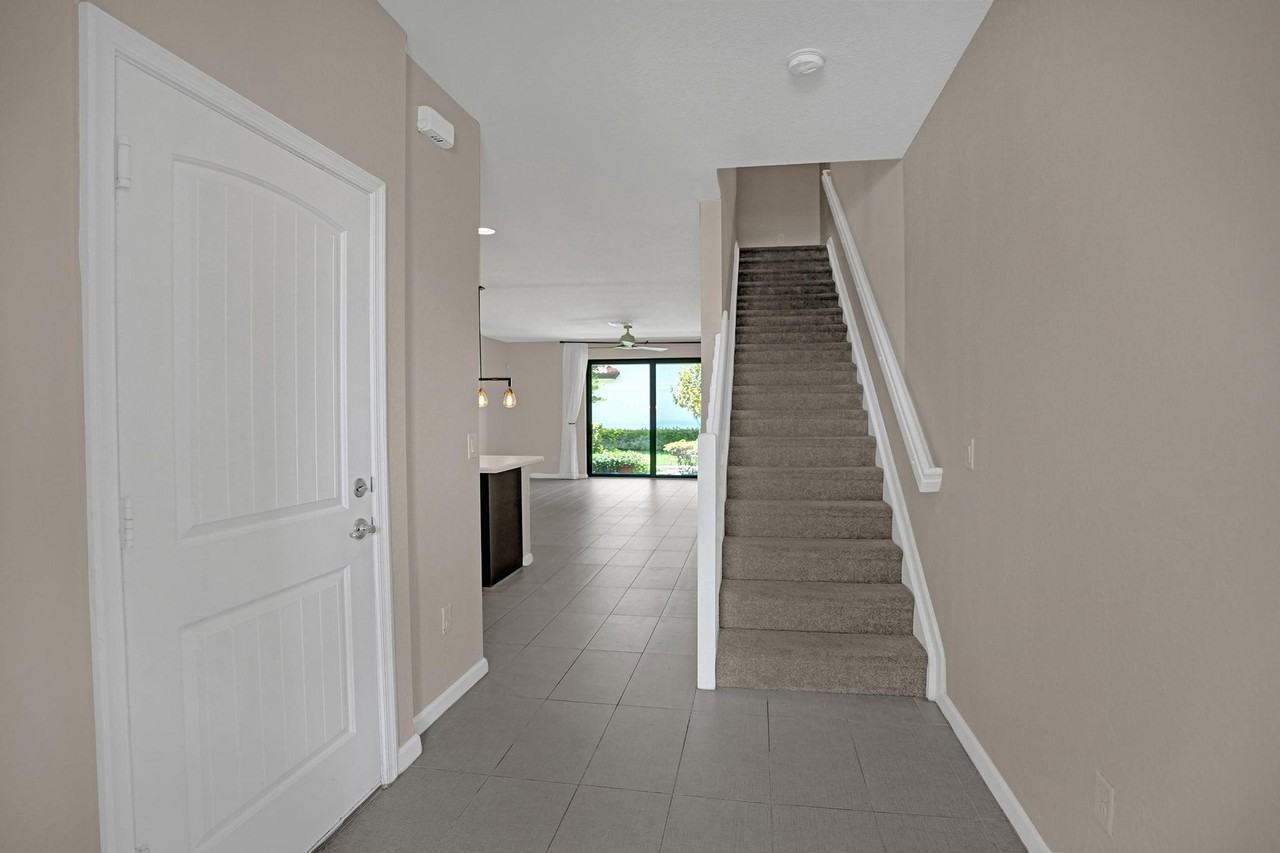 4208 N Dixie Hwy #25 - Photo 5 of 35