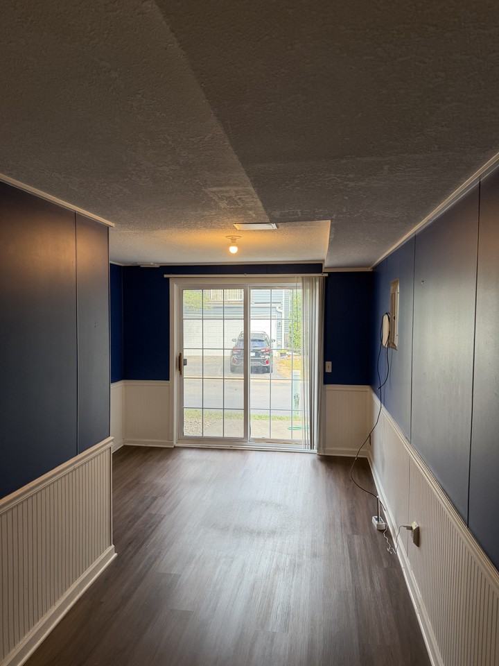 E 122nd St #1831 - Photo 2 of 23
