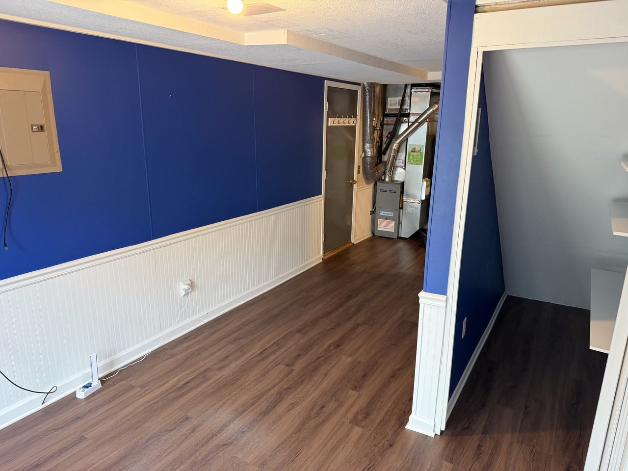 E 122nd St #1831 - Photo 6 of 23