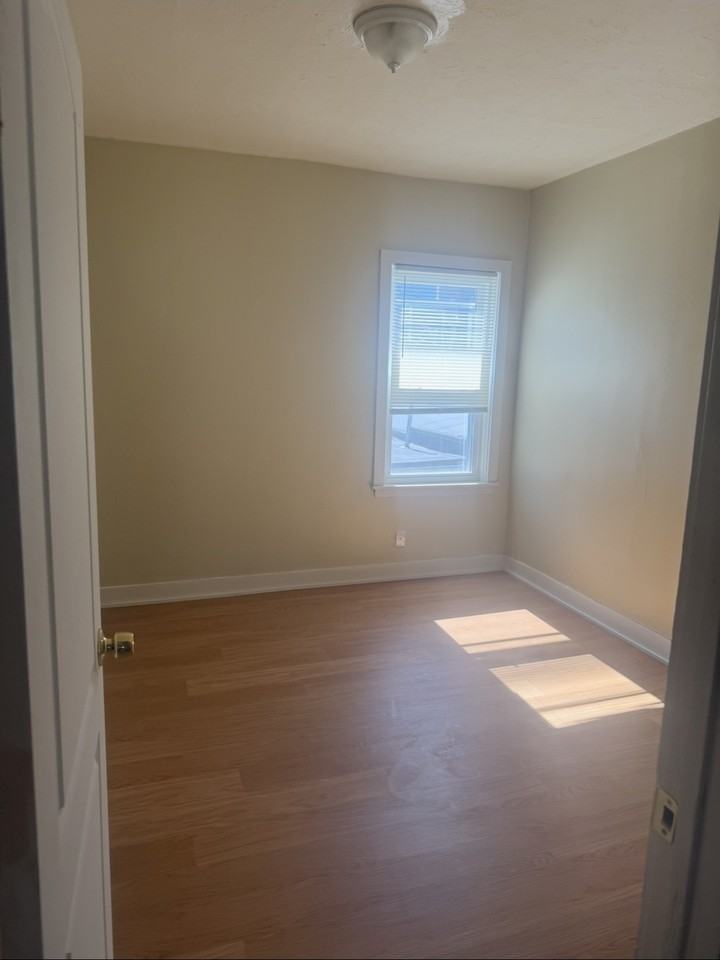 136 Lonsdale St #2W - Photo 3 of 7