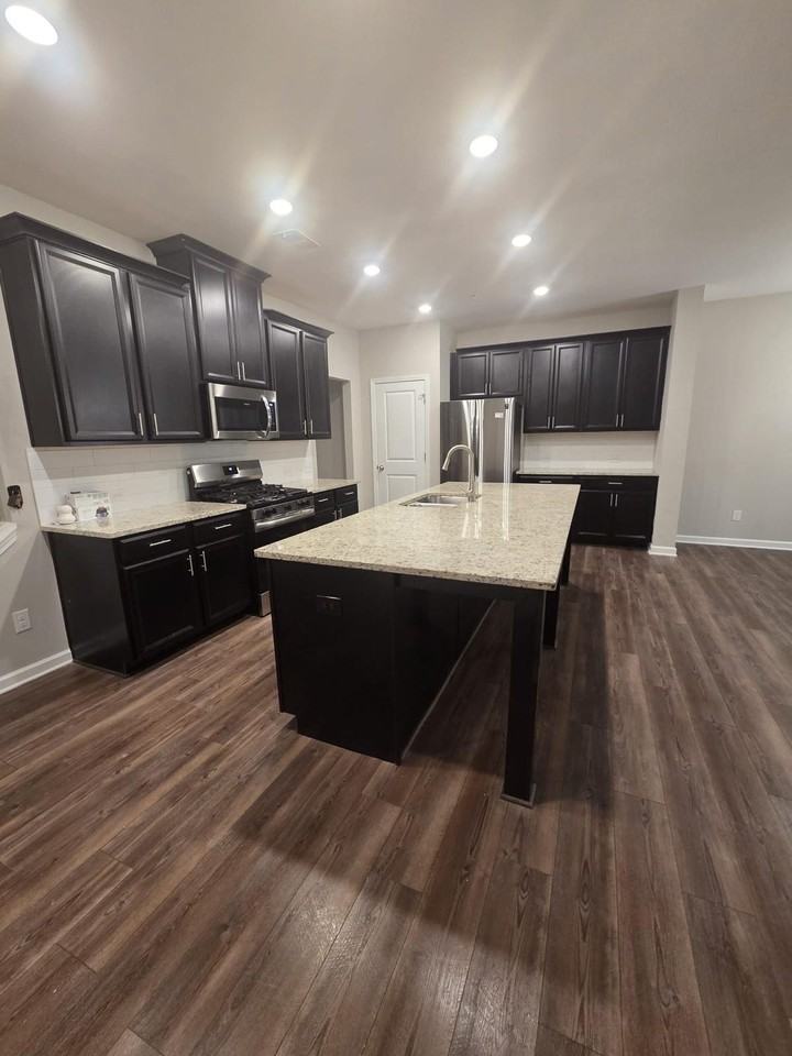 575 Duval Dr #1 - Photo 2 of 8