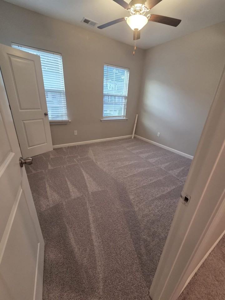 575 Duval Dr #1 - Photo 3 of 8
