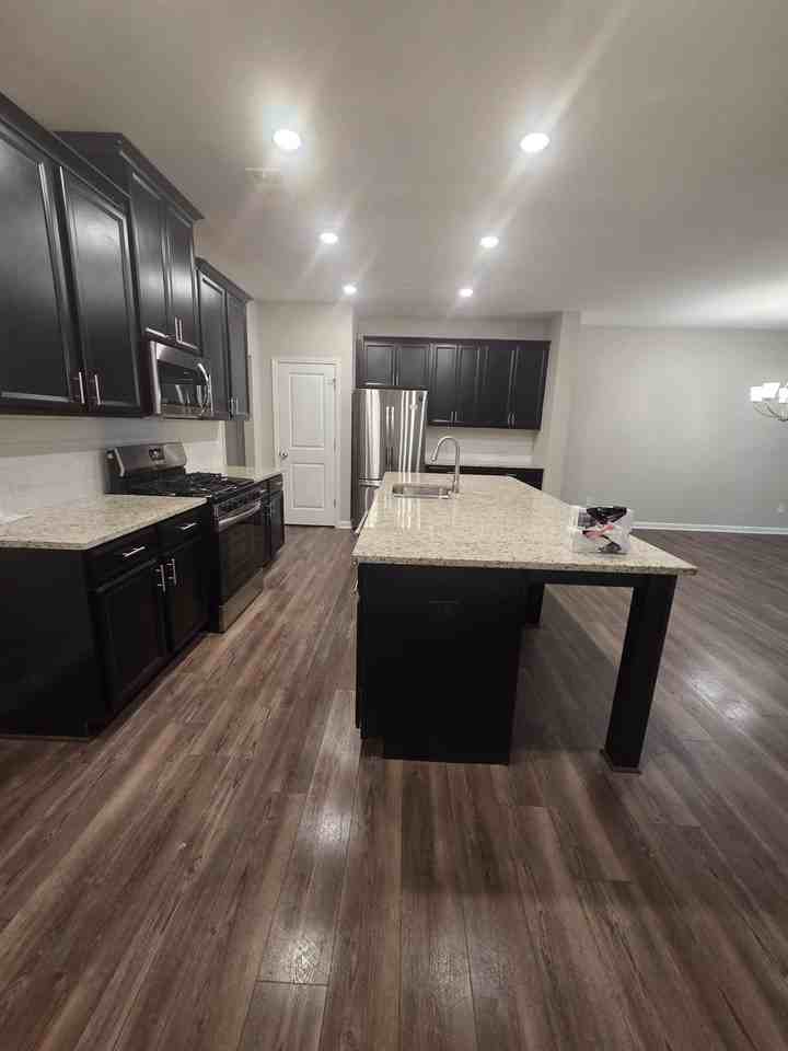 575 Duval Dr #1 - Photo 5 of 8