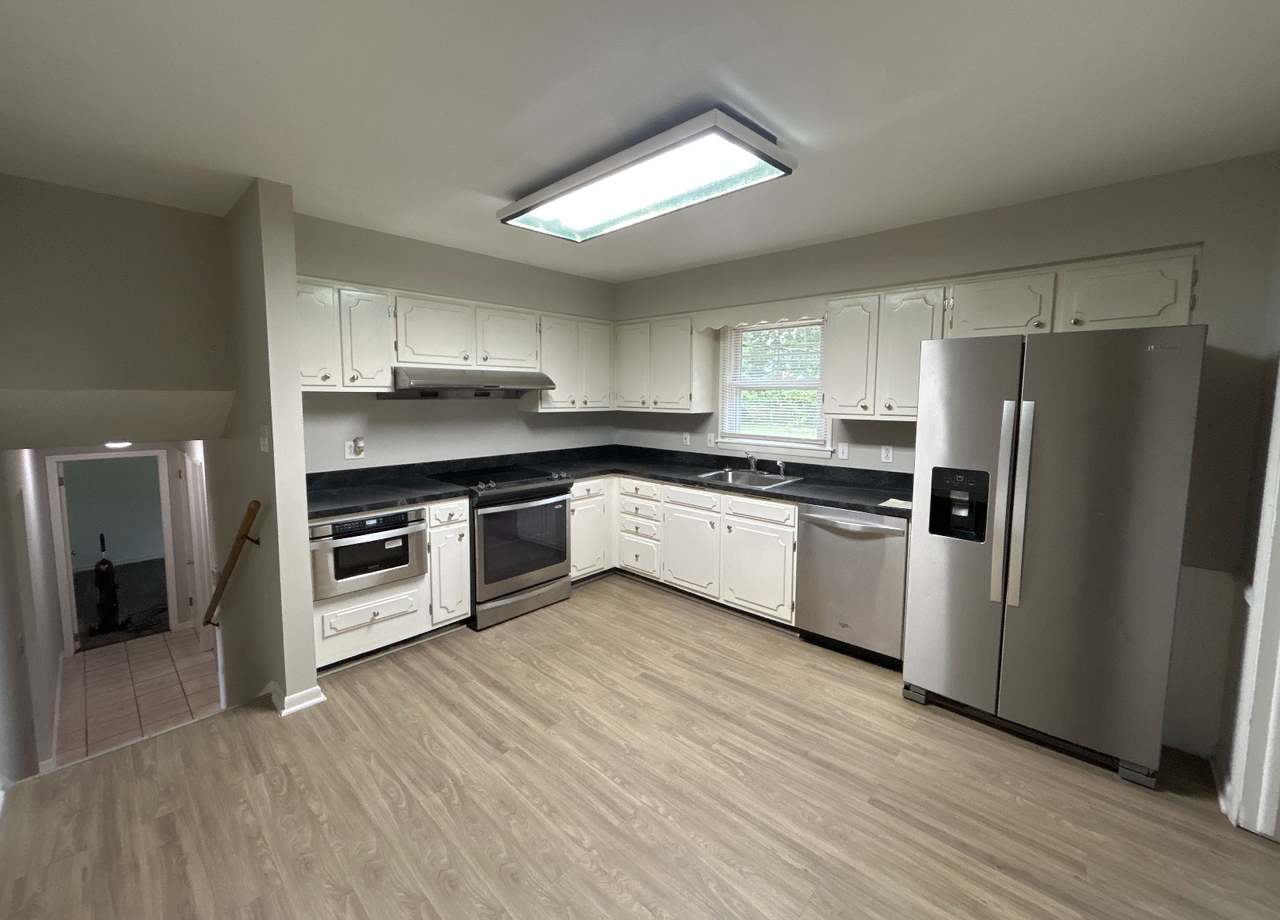 2201 Fairmont #NA - Photo 2 of 24