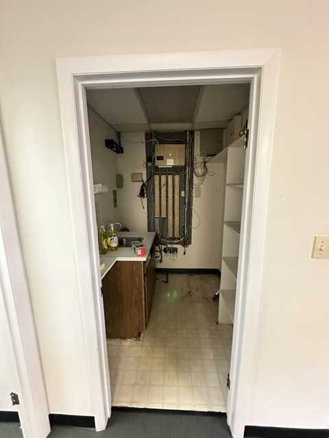 S Lynnhaven Dr #1 - Photo 5 of 31