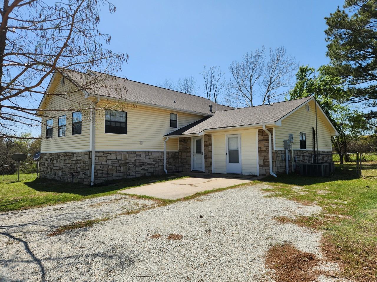 Call Office To Schedule Viewing #1 - Photo 2 of 37