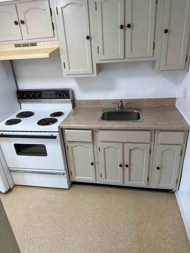 306 Maxwell St #7 - Photo 5 of 6