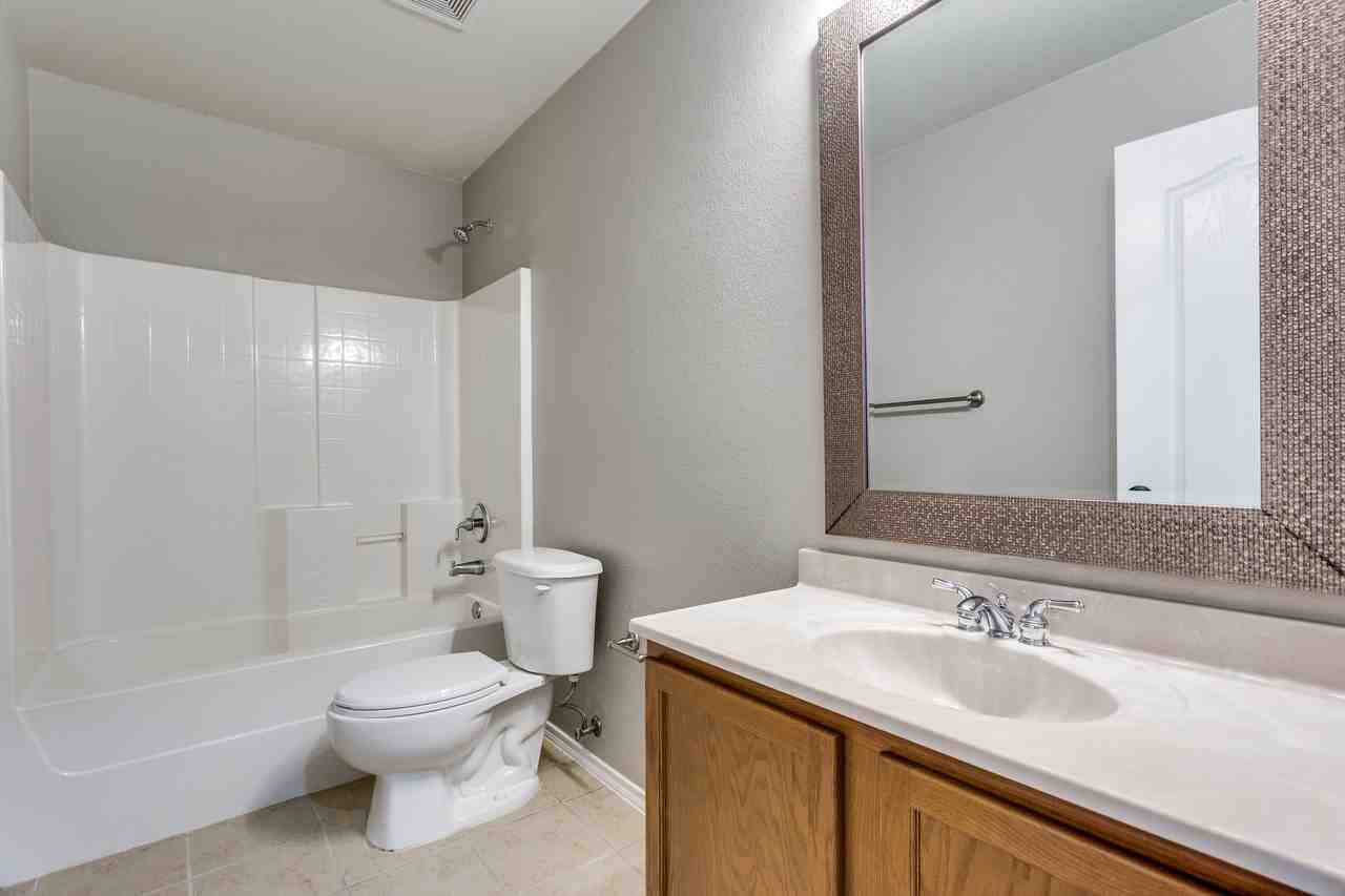3129 Lubbock Ave #3129 - Photo 6 of 13
