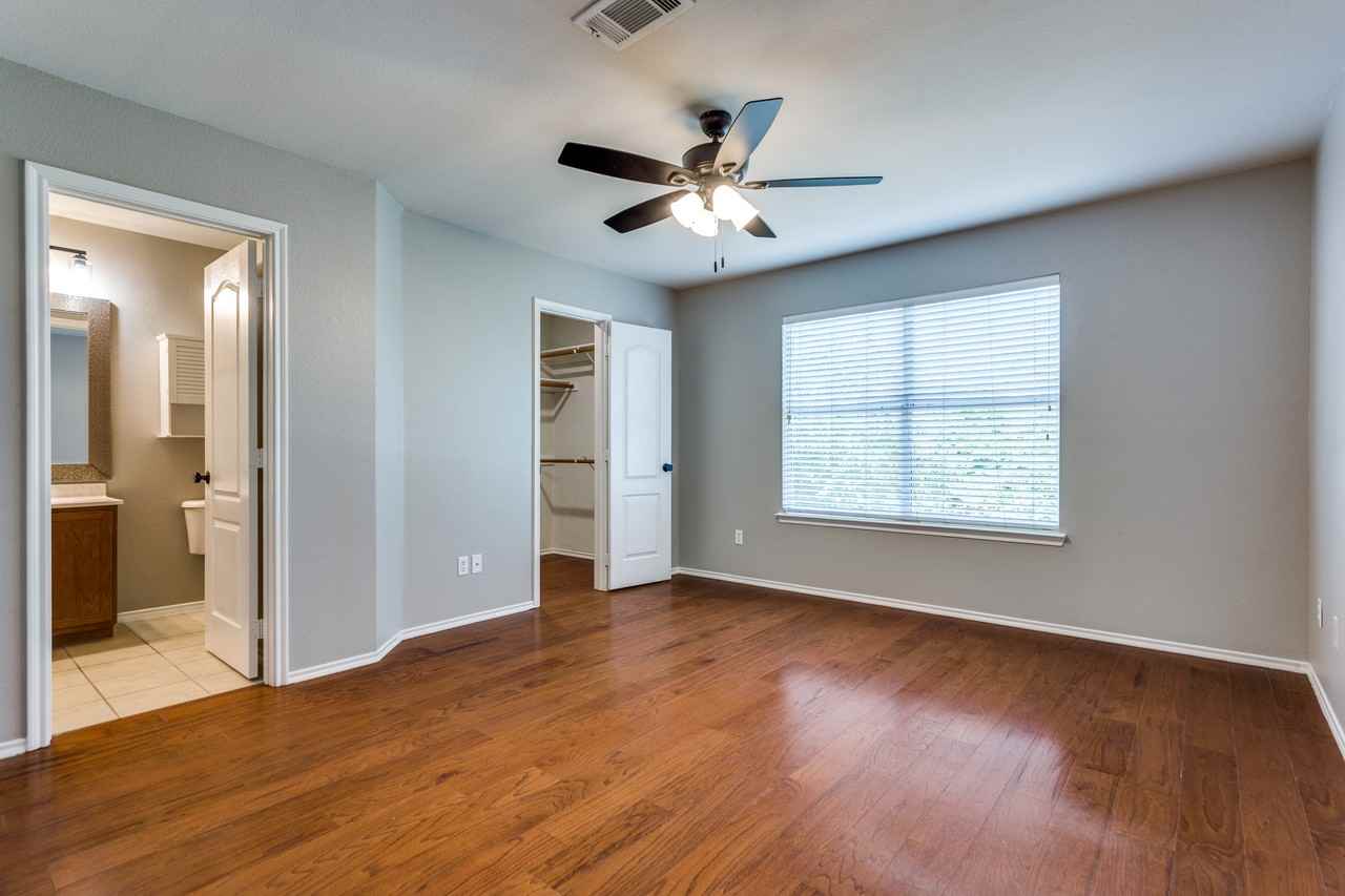 3129 Lubbock Ave #3129 - Photo 7 of 13