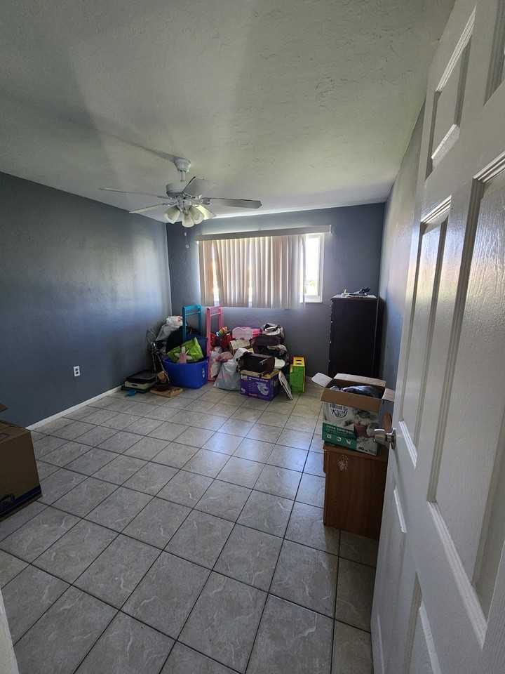608 SE 46TH TER (8) Plex - 6 #6 - Photo 6 of 15