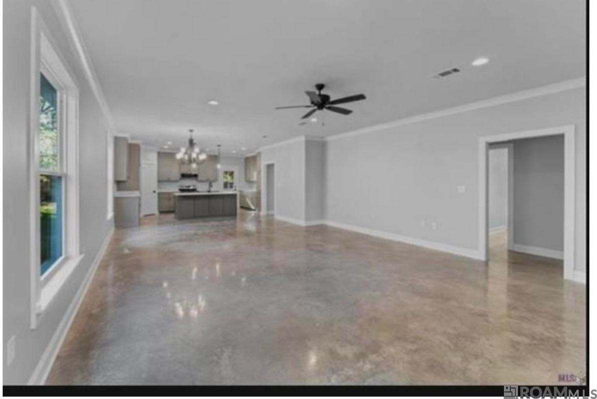 29537 Bloss Ave - Photo 2 of 14