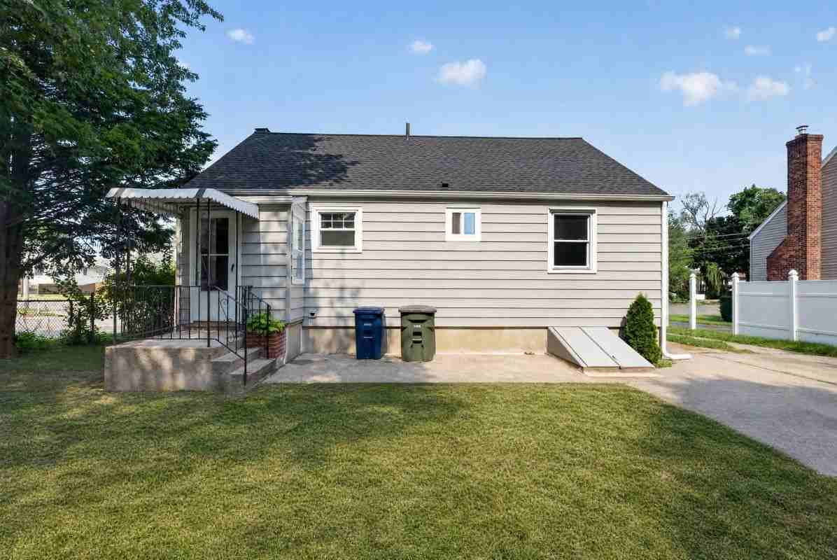 11 Stratfield Pl - Photo 4 of 21