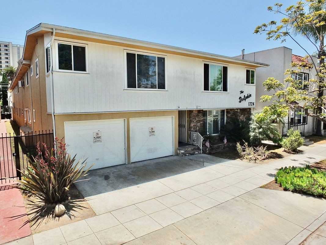 1724 E 1st St ##3 - Photo 5 of 24