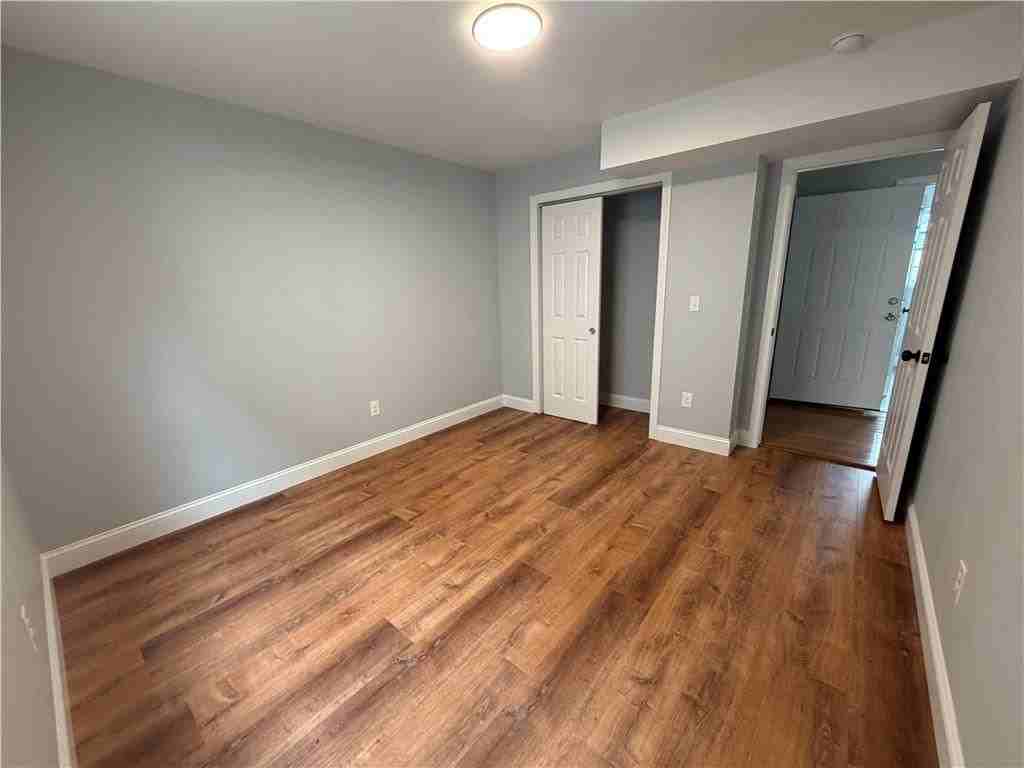 24 Hymer St ##1 - Photo 7 of 12