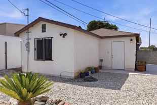 10646 S Wilton Pl - Photo 1 of 1