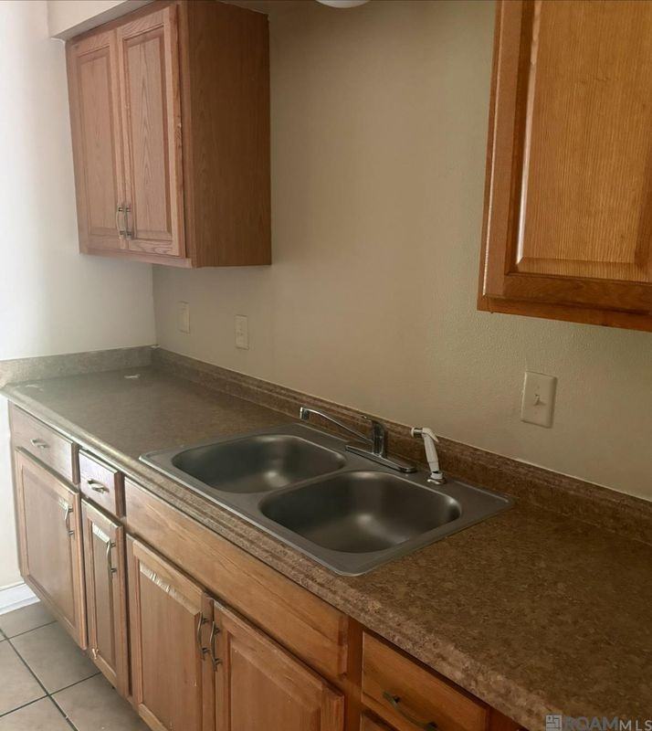 9751 El Scott Ave - Photo 3 of 8