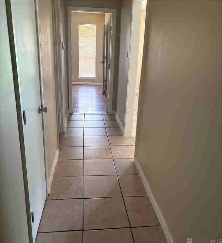 9751 El Scott Ave - Photo 7 of 8