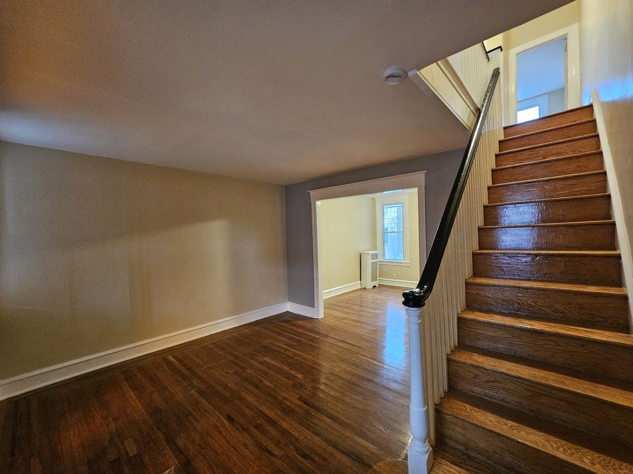 4612 Pennypack St #1 - Photo 6 of 10