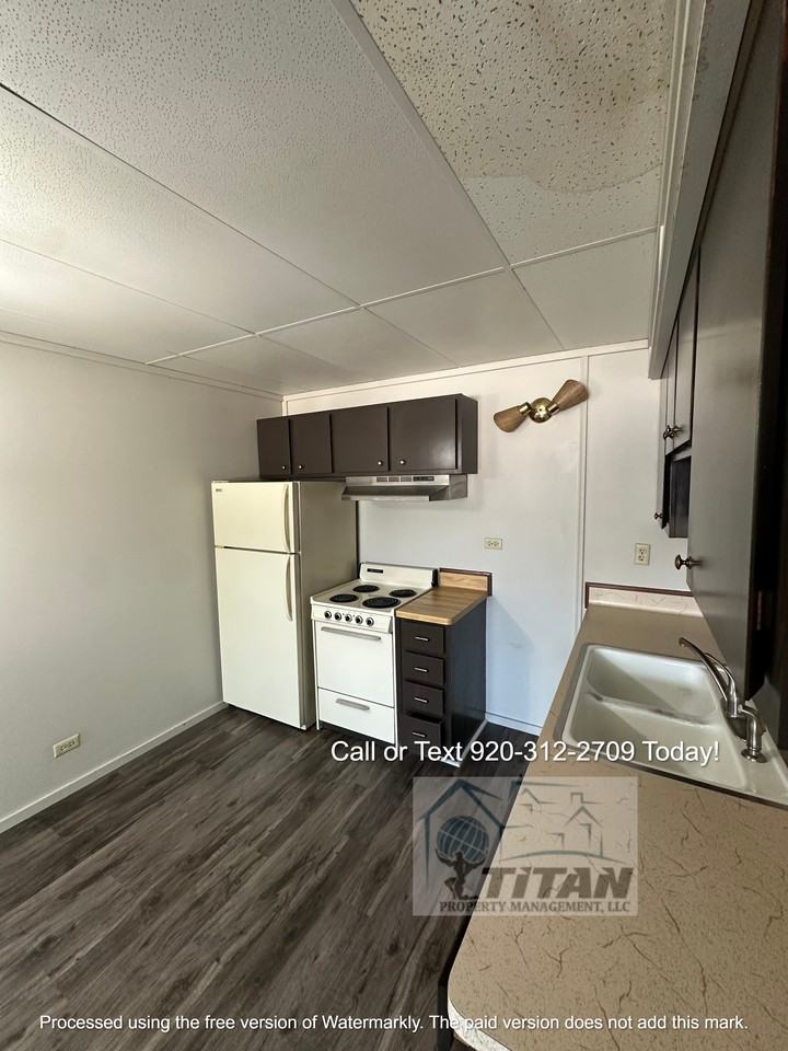 1135 Moreland St #2 - Photo 4 of 7