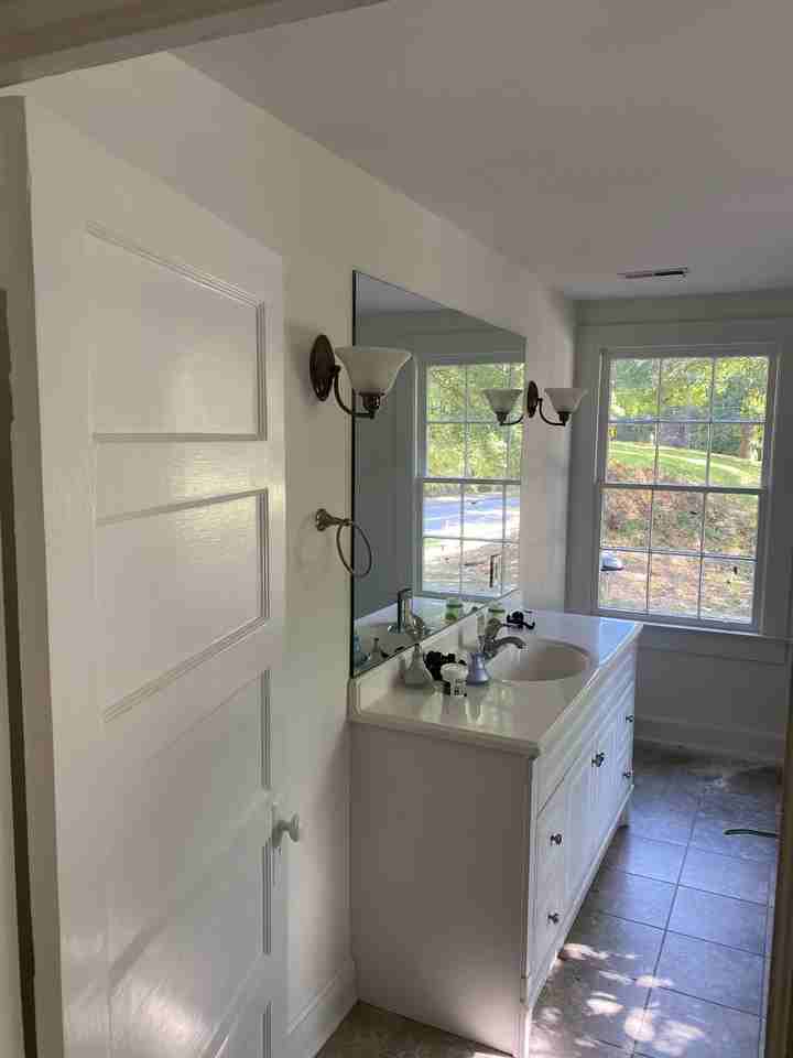 2176 S Lumpkin St #1 - Photo 2 of 6