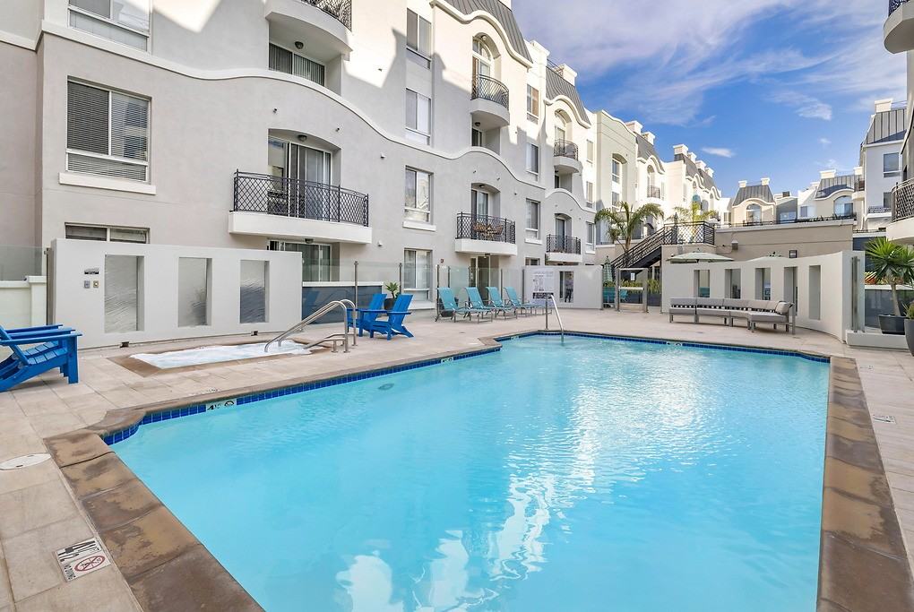 Aqua at Marina del Rey - Photo 4 of 68