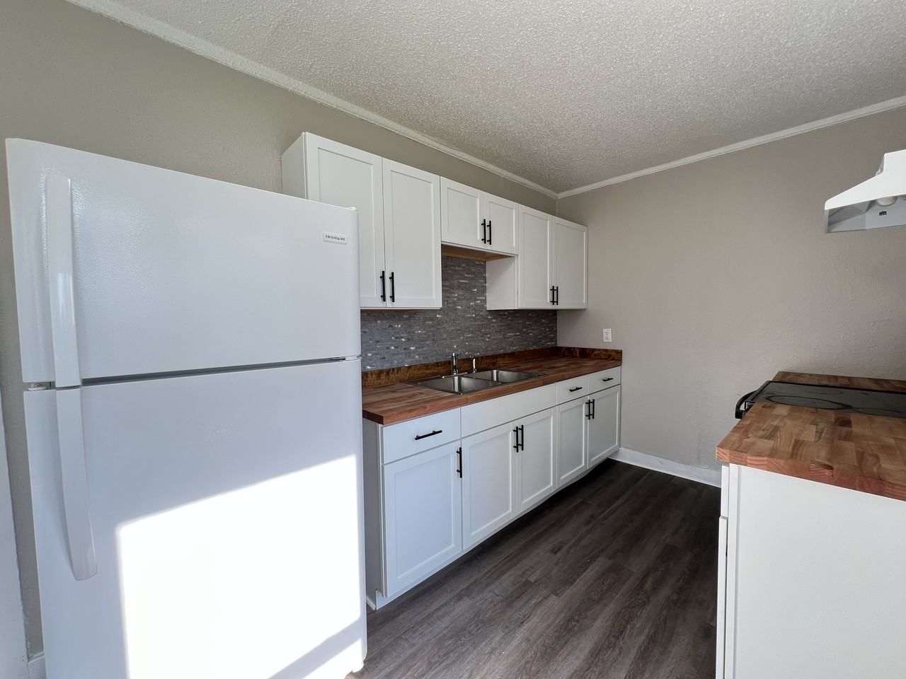 1008 1/2 Rhomberg Ave #1-2 - Photo 2 of 13