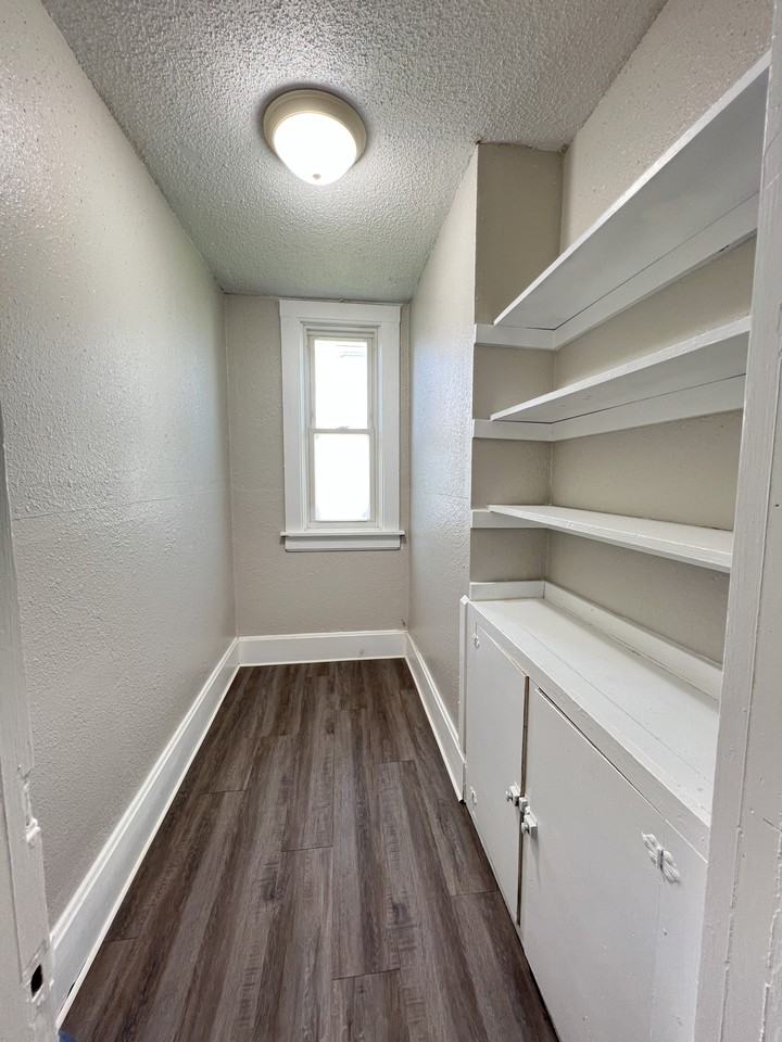 1008 1/2 Rhomberg Ave #1-2 - Photo 7 of 13