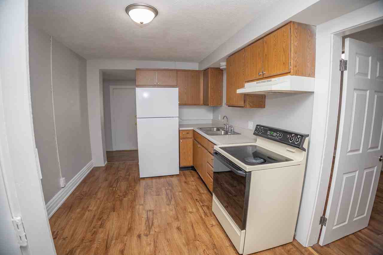 312 Marshall St #312B - Photo 3 of 19