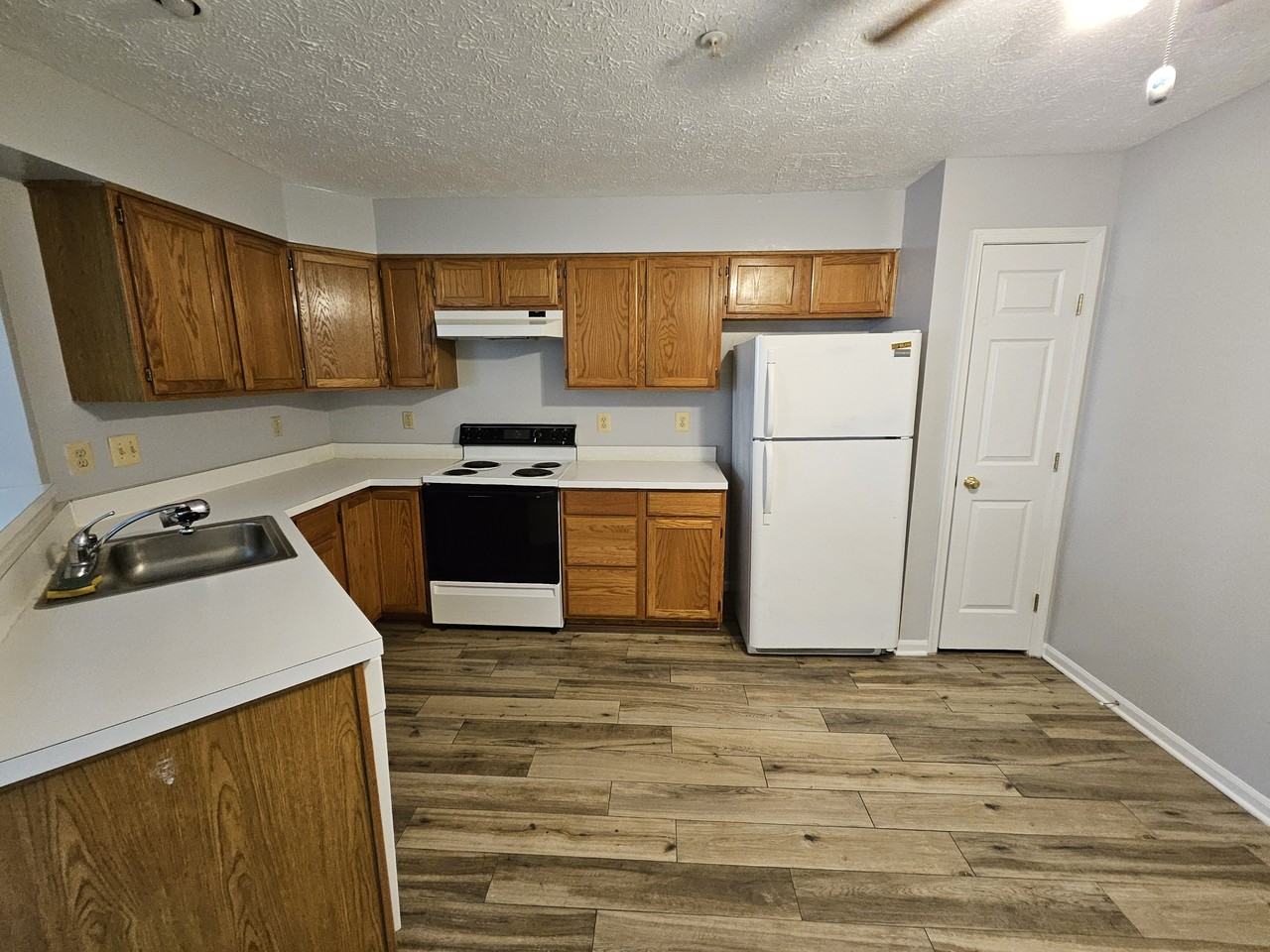 5309 Regal Ct #1 - Photo 6 of 25