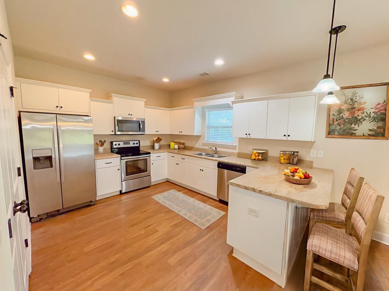314 Tryon Pl #1 - Photo 4 of 15