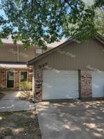 featured image of 527 Ne Churchill St #1