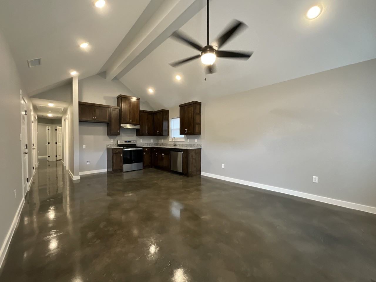 111 Chloe Dr #1 - Photo 3 of 19