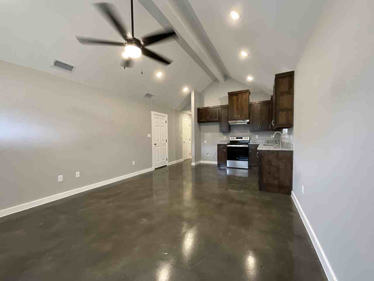 111 Chloe Dr #1 - Photo 4 of 19