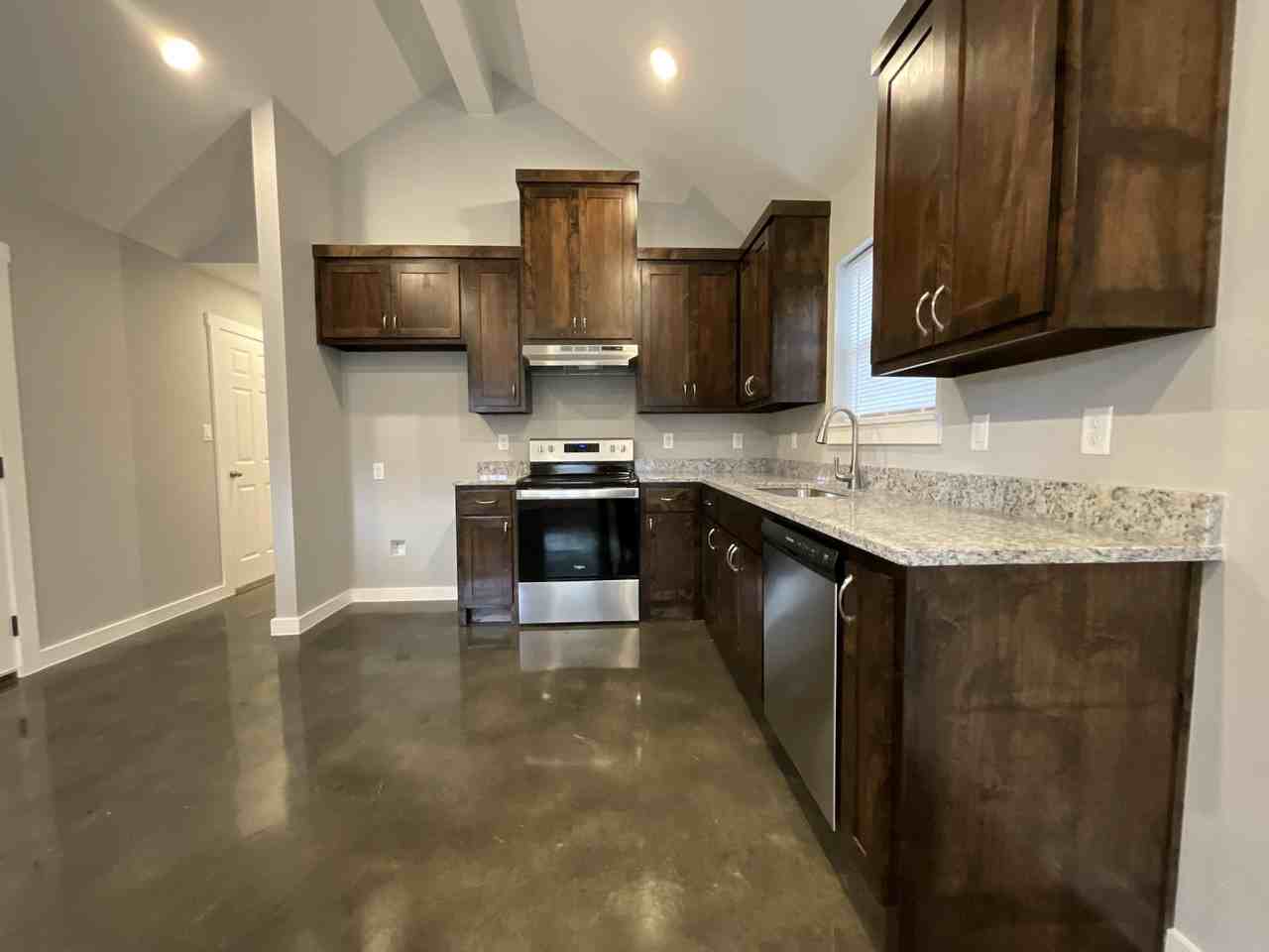 111 Chloe Dr #1 - Photo 5 of 19