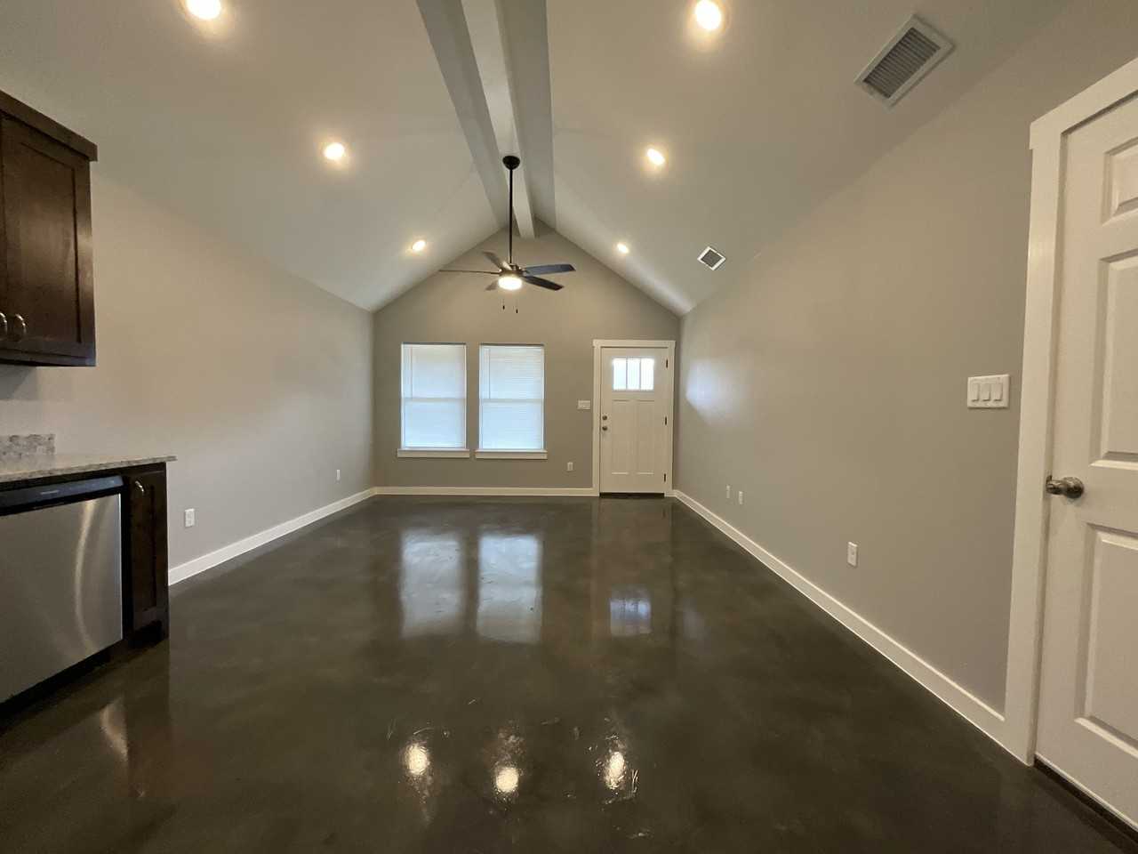 111 Chloe Dr #1 - Photo 7 of 19