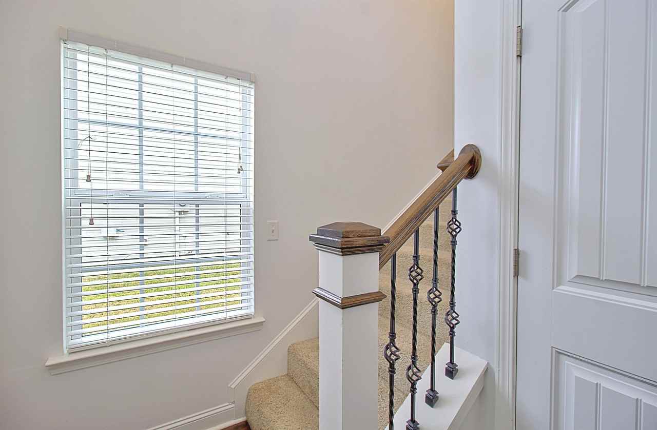 188 Grandview Dr #1 - Photo 7 of 33