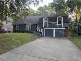 featured image of 9805 Carter Dr #1
