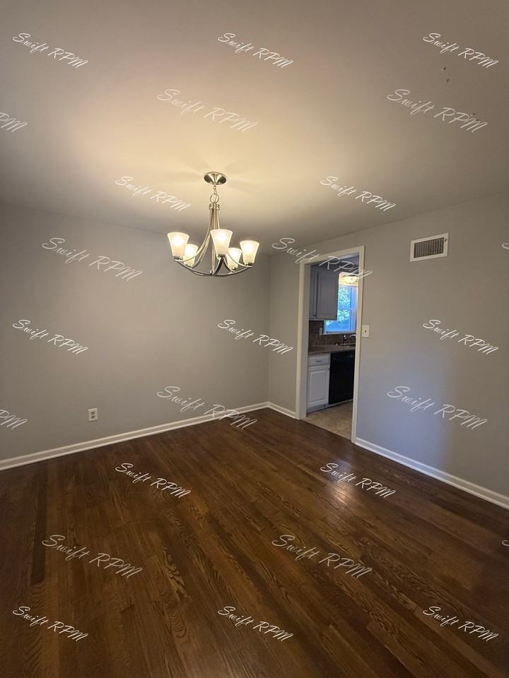9805 Carter Dr #1 - Photo 4 of 31