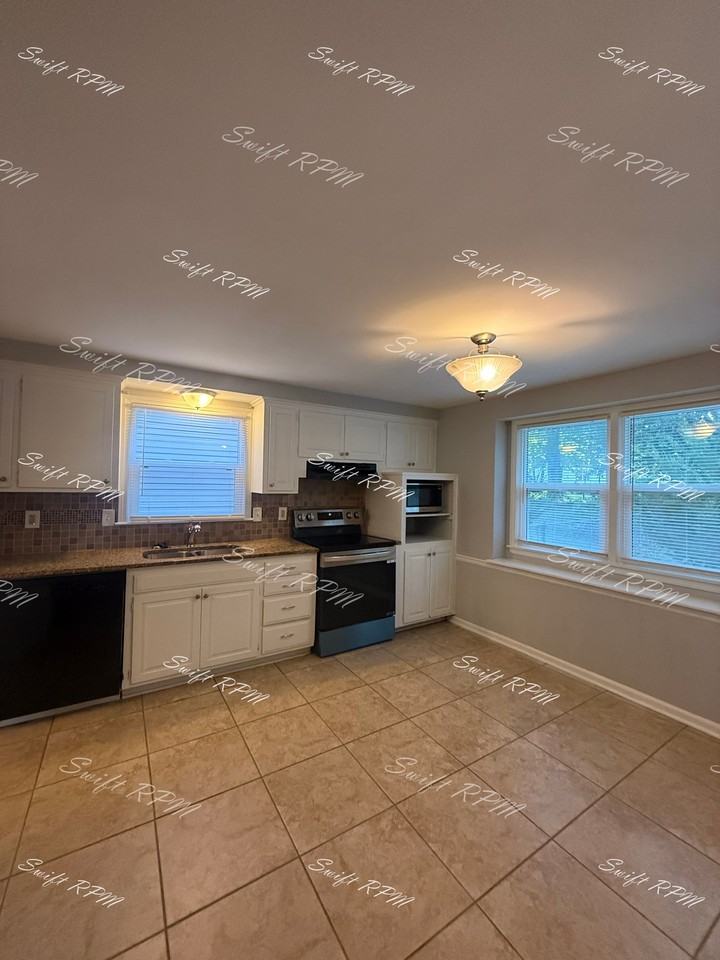9805 Carter Dr #1 - Photo 7 of 31