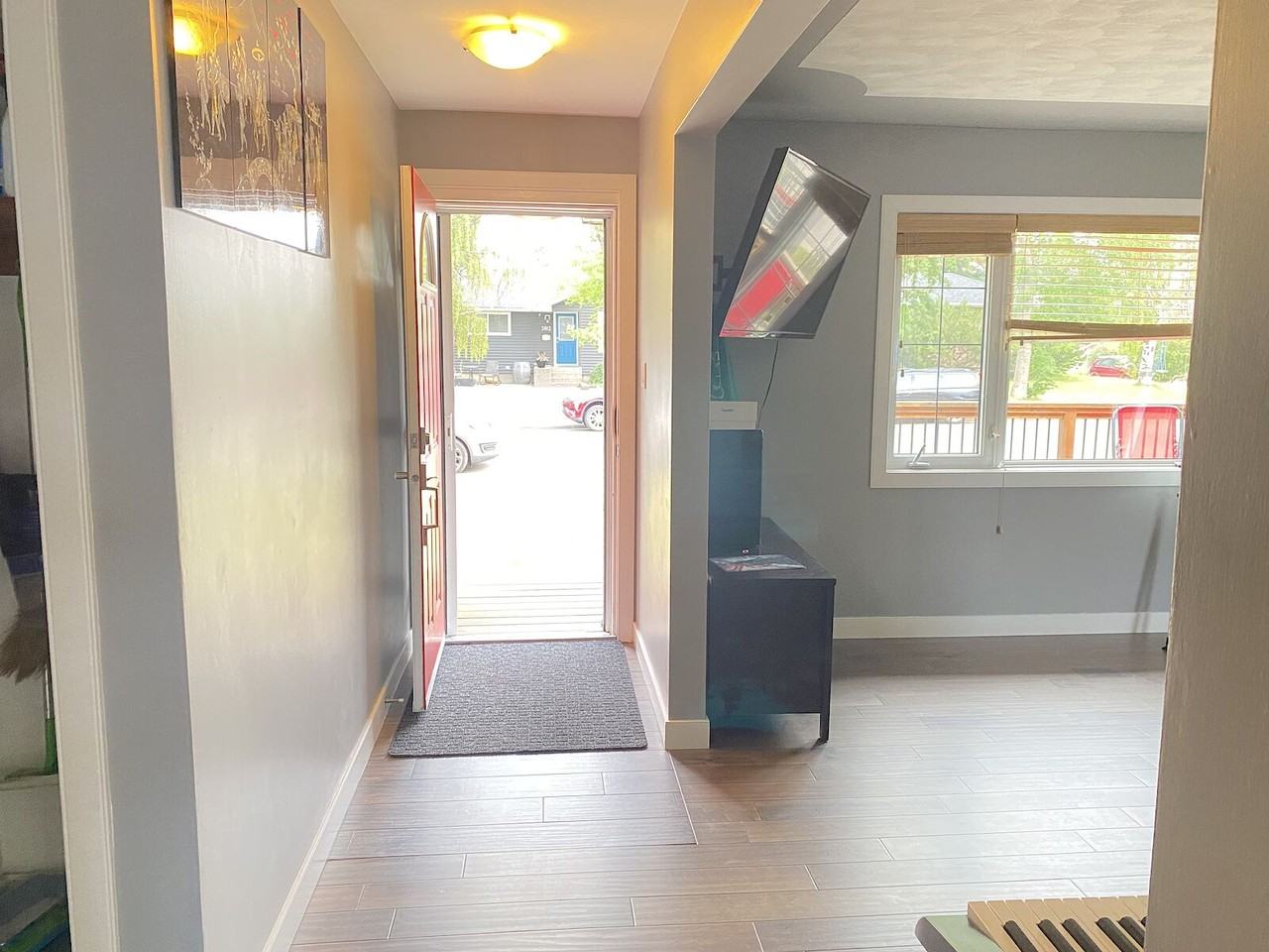 3811 Brooklyn Cres Nw - Photo 4 of 21