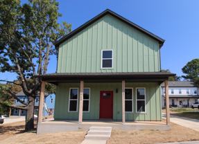 1960 West Stone StreetUnit - Photo 1 of 1