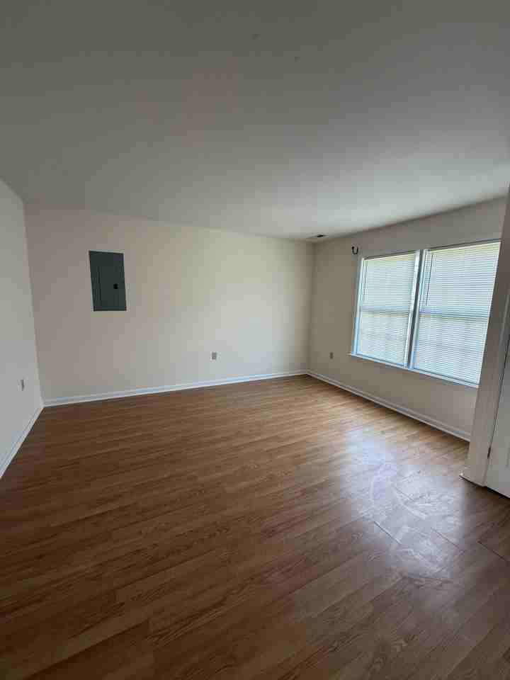 808 Hammond St #1 - Photo 2 of 16