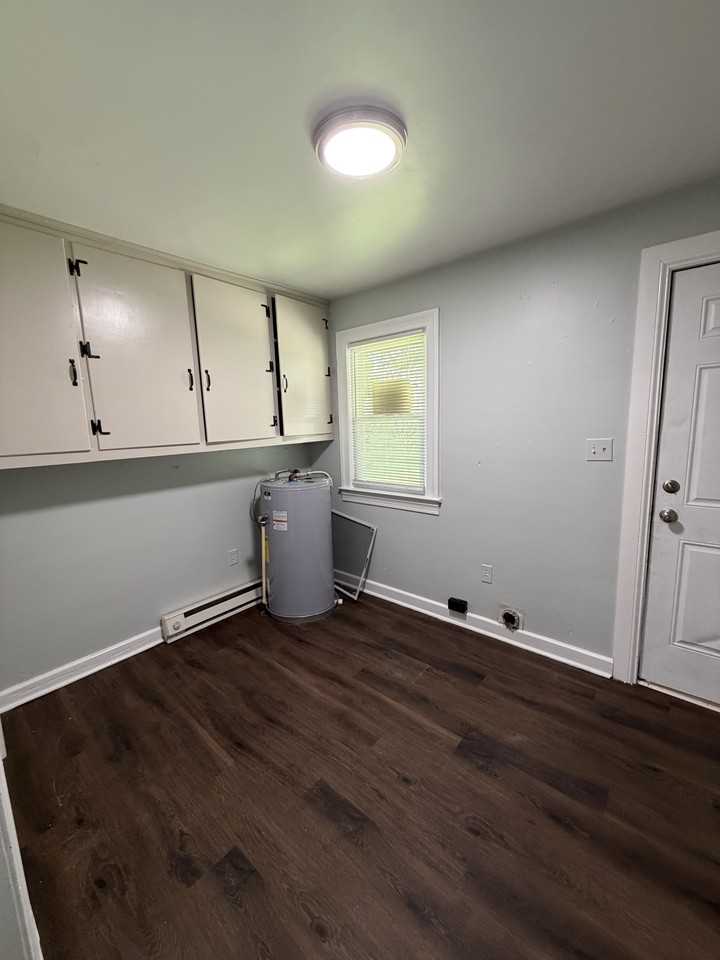 225 Ohio Ave #1 - Photo 6 of 10