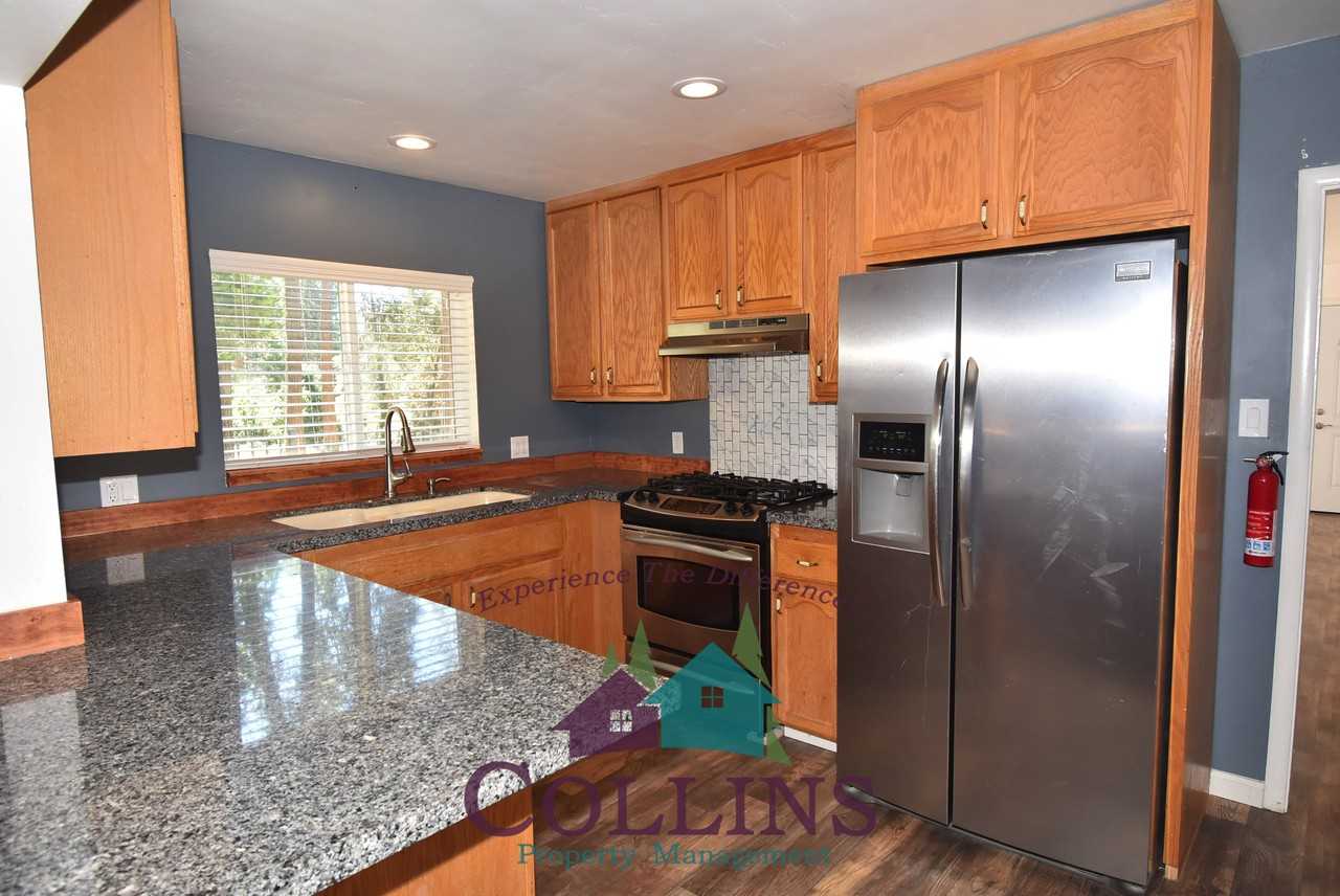 11363 Cedar Ridge Dr #1 - Photo 6 of 18