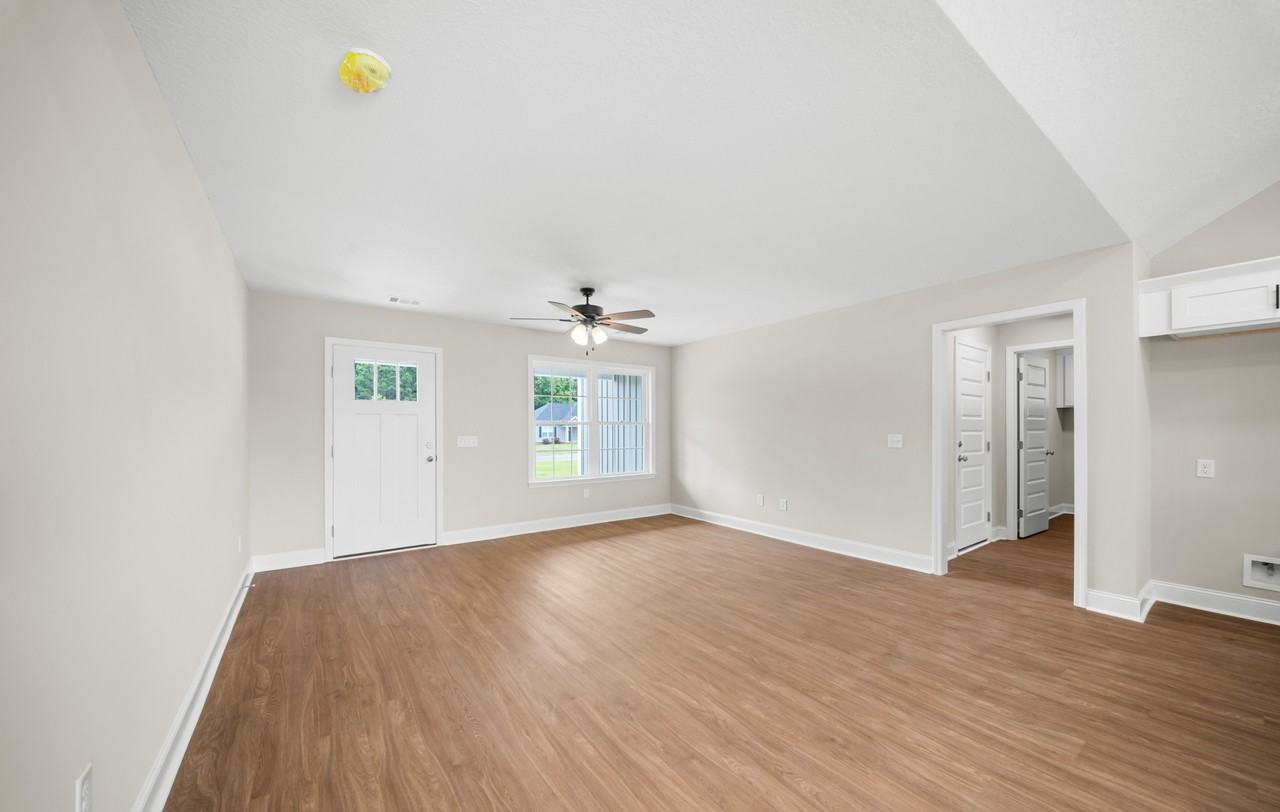 106 Enclave Ct #1 - Photo 3 of 11