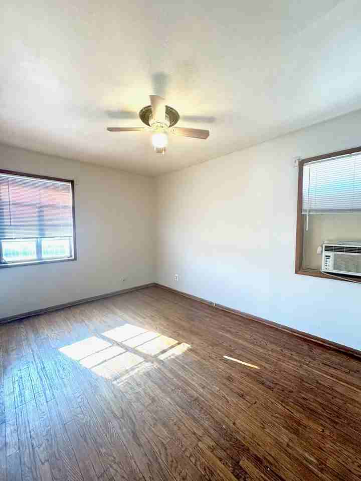 2816 Duncan Dr #1 - Photo 2 of 18