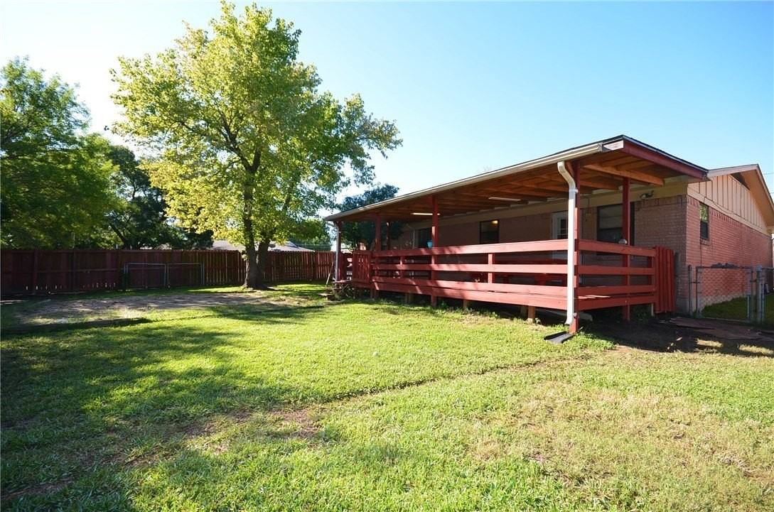 2515 N Shannon St - Photo 2 of 23