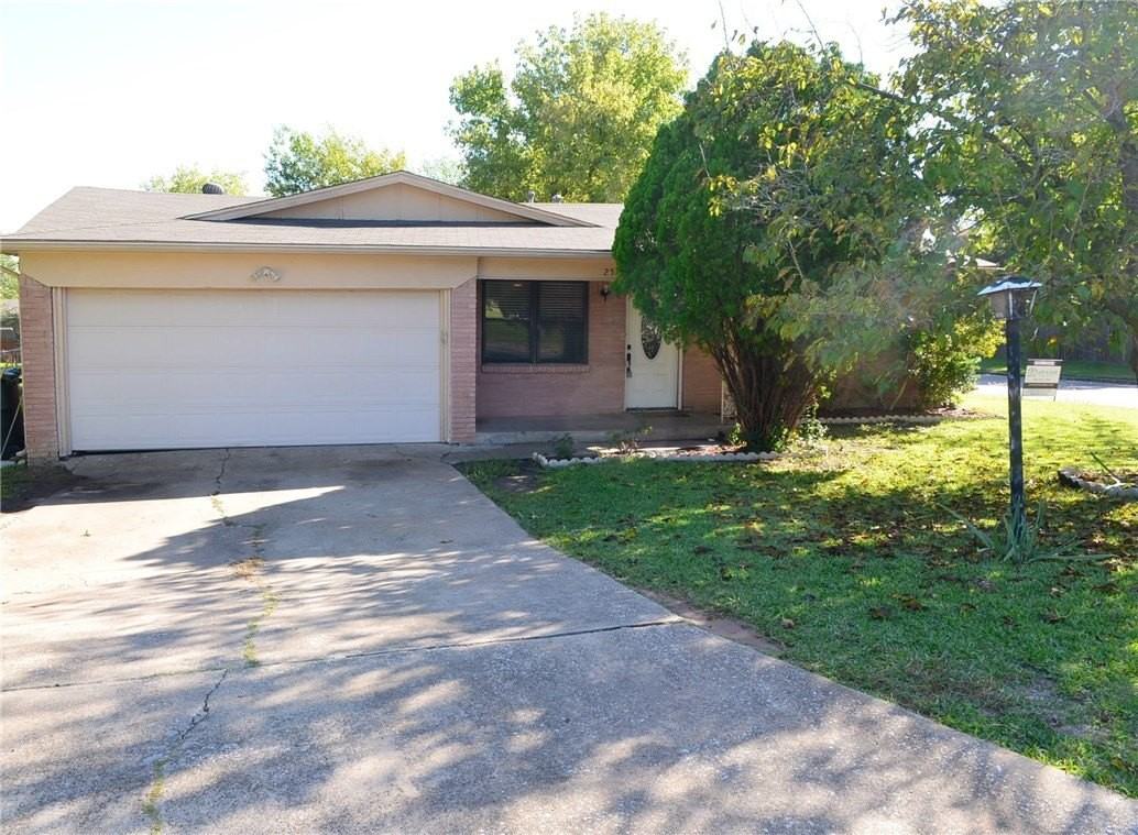 2515 N Shannon St - Photo 3 of 23