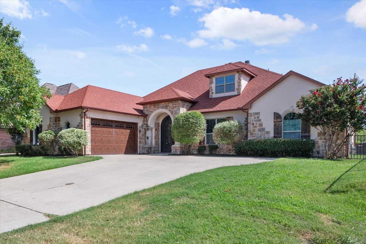 3325 Vista Lake Cir - Photo 2 of 40